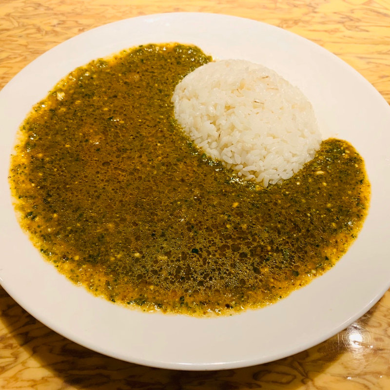 ラムと日本ほうれん草のカリー(すぱいす )