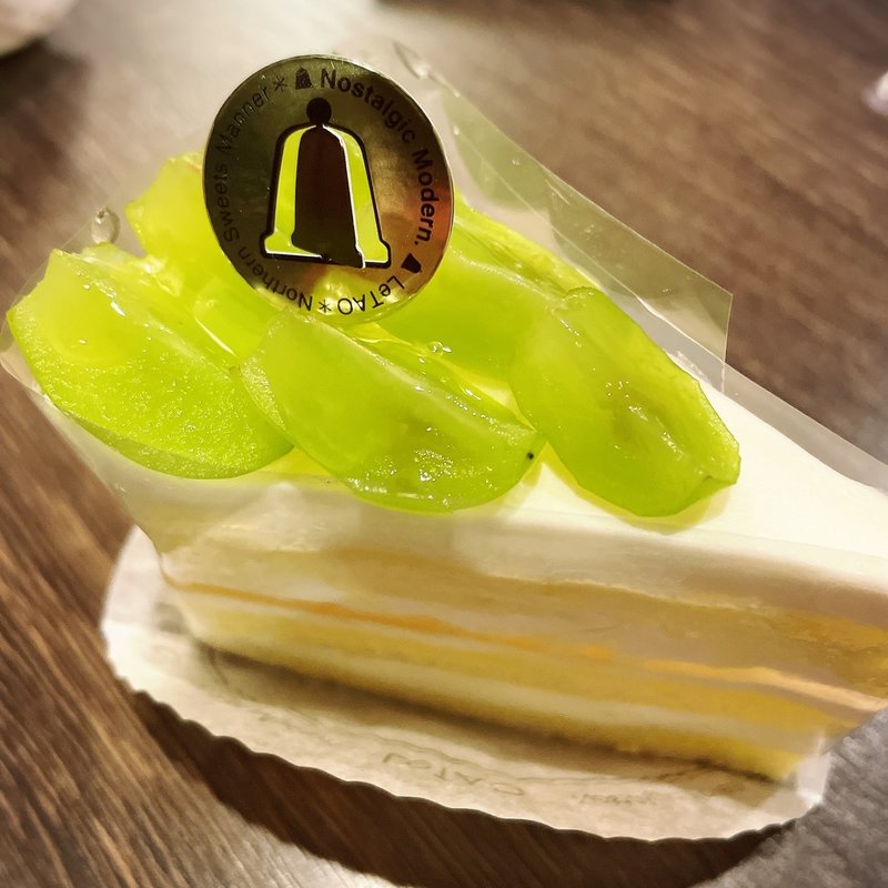シャインマスカットショートケーキ(小樽洋菓子舗ルタオ 本店 （LeTAO）)
