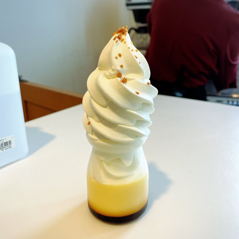 ジャージーミルクプリンソフト(小樽洋菓子舗ルタオ 本店 （LeTAO）)