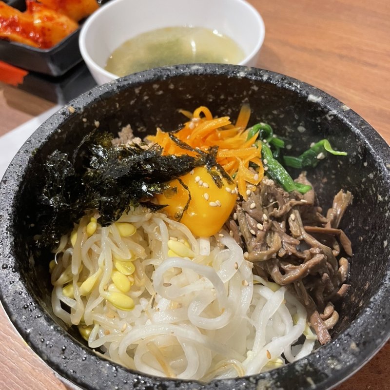 石焼ビビンバセット(韓国伝統料理 ハヌリ池袋店)
