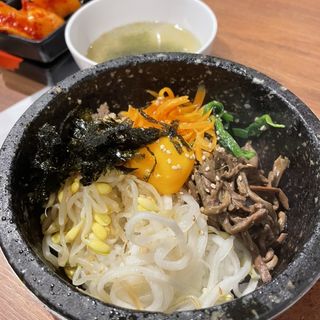 石焼ビビンバセット(韓国伝統料理 ハヌリ池袋店)