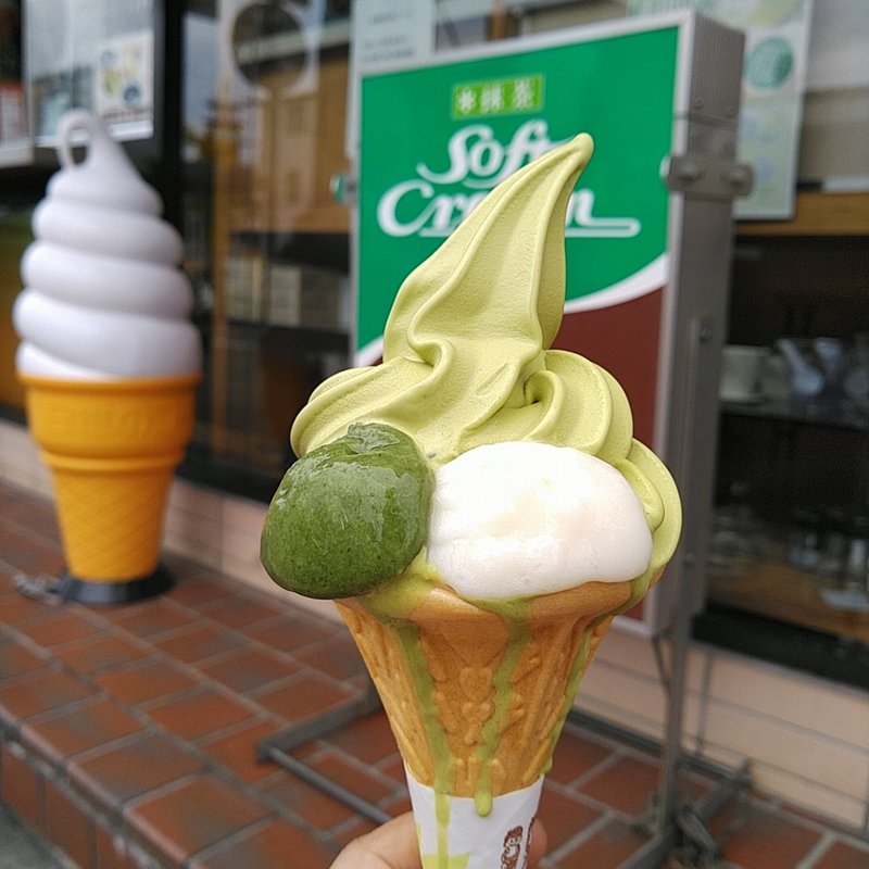 抹茶ソフトクリーム　ふわmochiトッピング(常州園 )