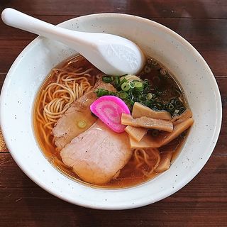 煮干醤油ラーメン(丸Cラーメン)