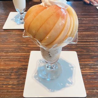 桃のパフェ(プリンス オブ ザ フルーツ)
