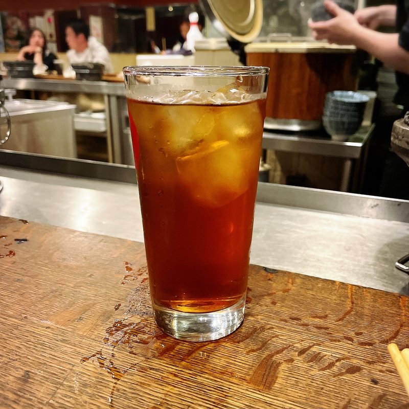 黒ウーロンハイ(ひげのうし 本店)