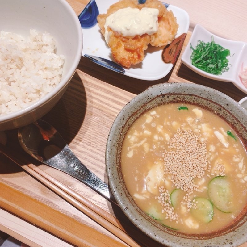 冷や汁とチキンのタルタルソース(北千住うまや)