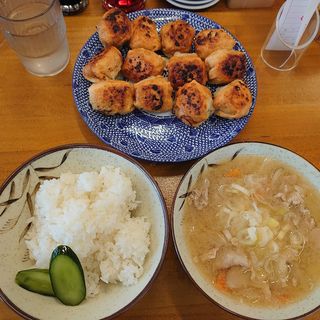 餃子定食（12個）豚汁変更(餃子とめしの包琳)