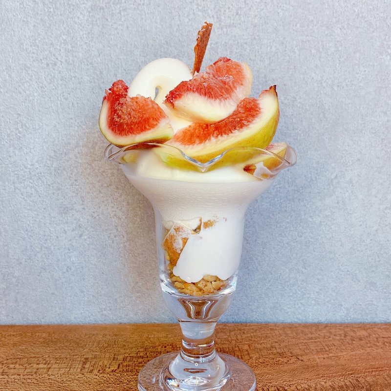 無花果パフェ(MERCI CAKE )