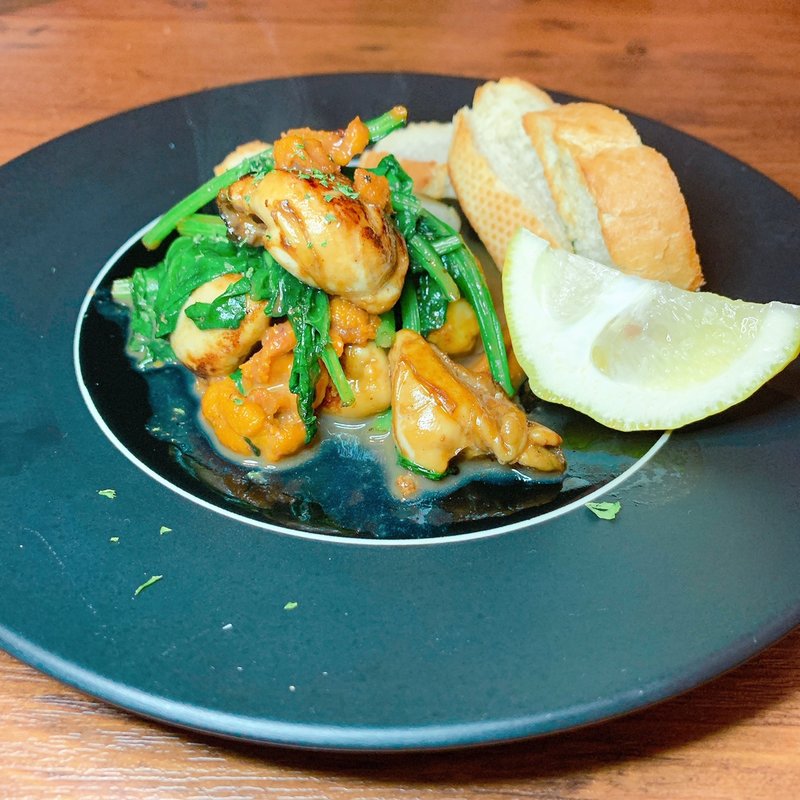 牡蠣ウニホーレン(Oyster Bar MABUI 広島駅前店)