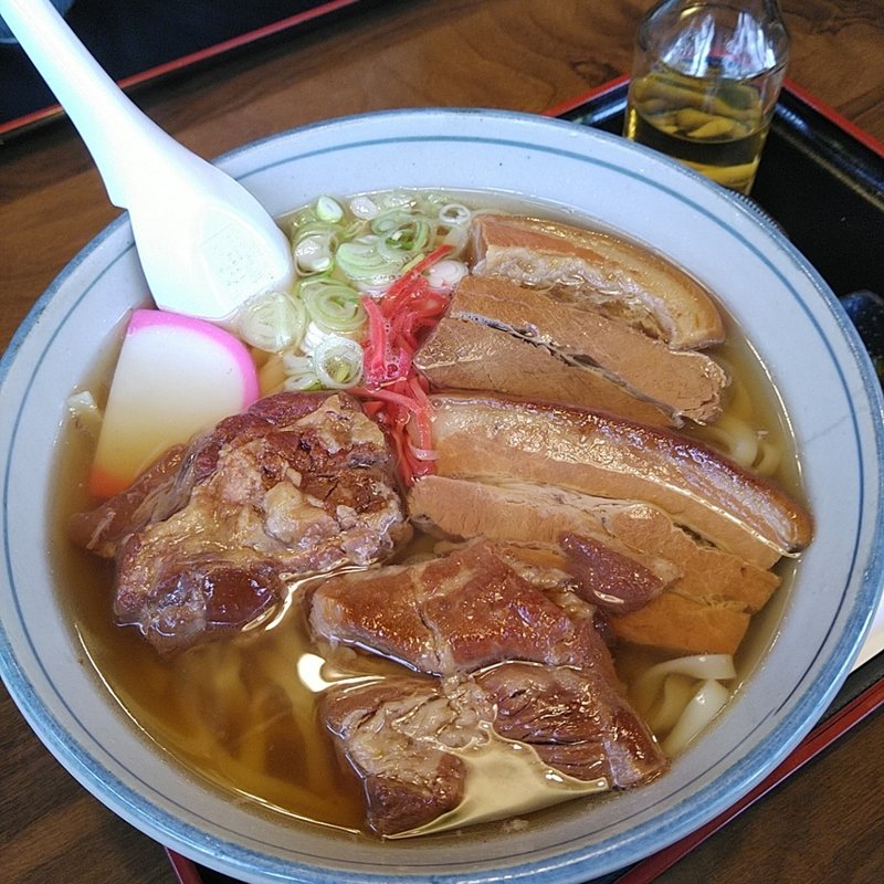 特製そば(沖縄そば )