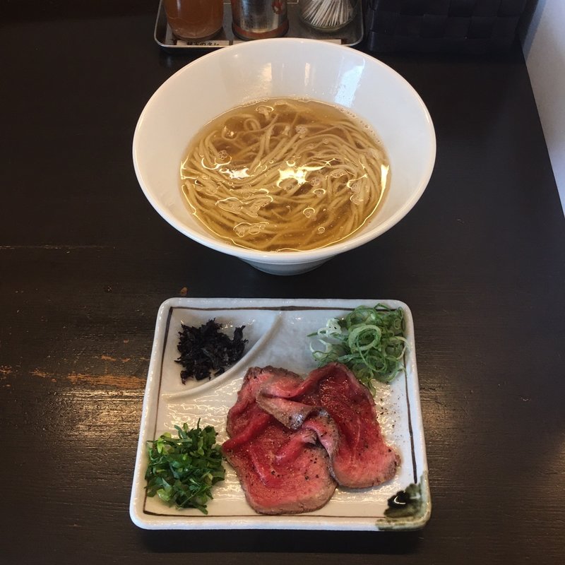 飛魚牛らーめん(限定)(博多とんこつ 豚の足跡)