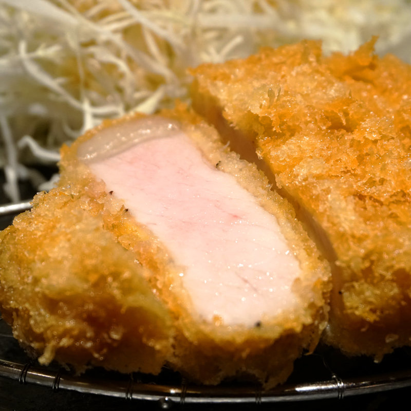 上ひれかつ定食(ぶた肉専門 豚や)