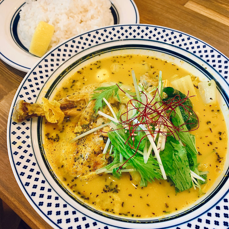チキンレッグスープカレー(フジヤマ コウタ （Fuji-yama Kohta）)