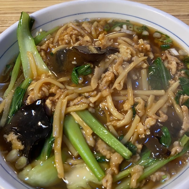 肉細切りあんかけそば(宝龍 （ホウリュウ）)