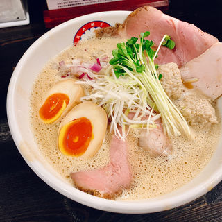 特製魚介とりとん醤油(らぁ麺 きくはん )