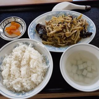 高菜と肉細切り炒め(台湾料理 慶龍（チンロン）)