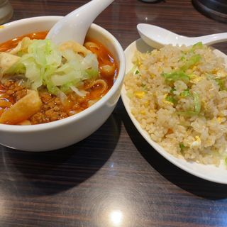 今週のチャーハン定食（酸辣麺）(刀削麺・火鍋・西安料理 XI’AN(シーアン)大宮店)