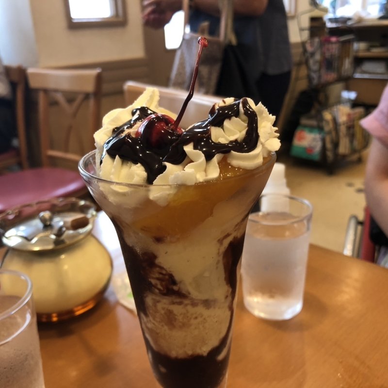 チョコレートパフェ(アドマン)