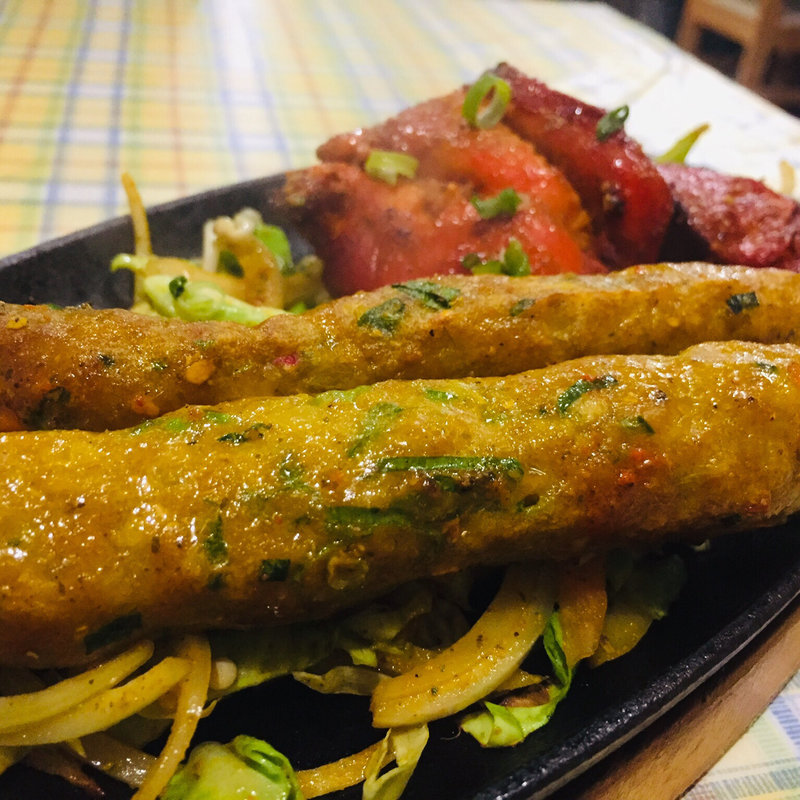 チキンティッカ(本場インド料理 ラリグラス)