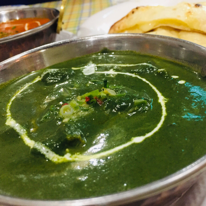 サグポークカレー(本場インド料理 ラリグラス)