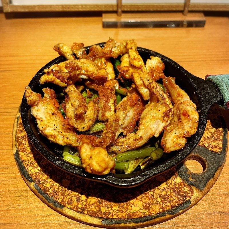 ケイジャンチキン(鉄板バル SOURCE （ソース）)