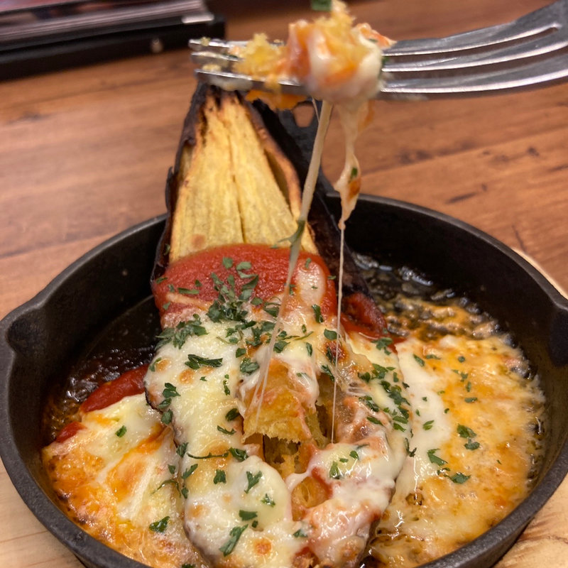 さつまいものオーブン焼き〜ブラバス風スパイシートマトソース(オリーブの丘 多摩ニュータウン店 )