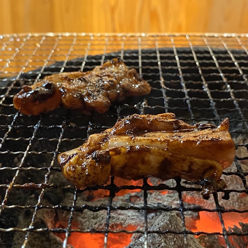若鶏(元祖ホルモン脇田屋 津店 （がんそほるもんわきたや）)