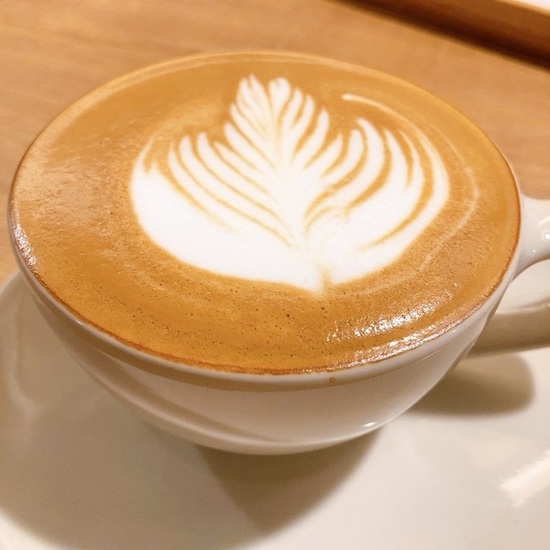 カフェラテ(カフェ　トライノサンドウィッチ)