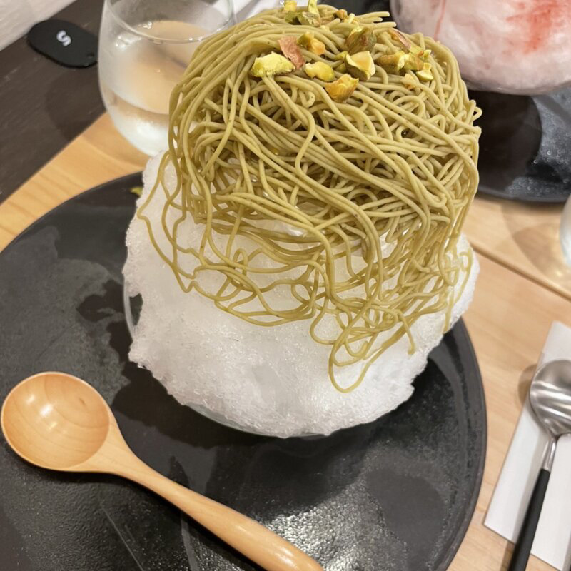 ピスタチオかき氷(栗座〜和栗モンブラン専門店〜)