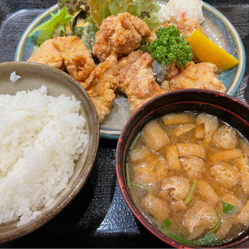 唐揚げ定食6個(北海魚市場)