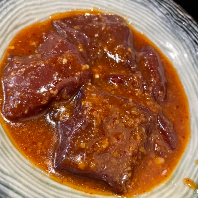 牛レバー（肝臓）(焼肉もーとん)