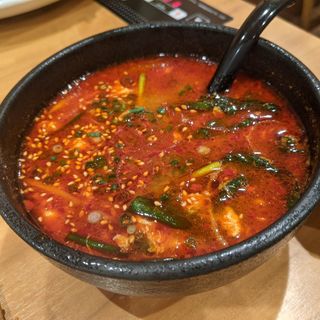 ユッケジャンスープ(焼肉乙ちゃん 大森ベルポート店)