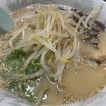 豚骨ラーメン