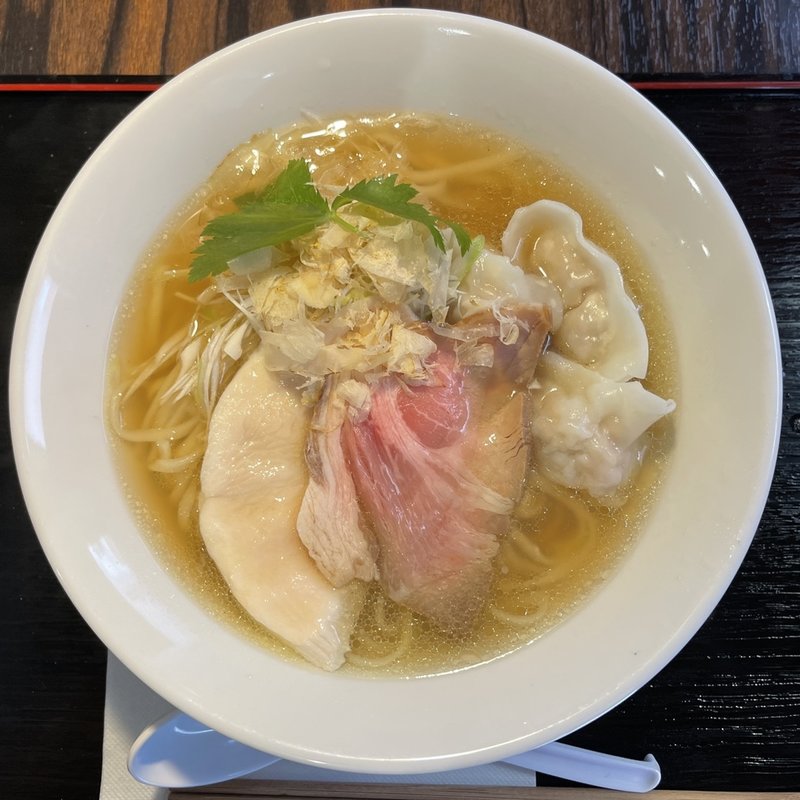 淡麗鶏そば(ラーメン まる五)
