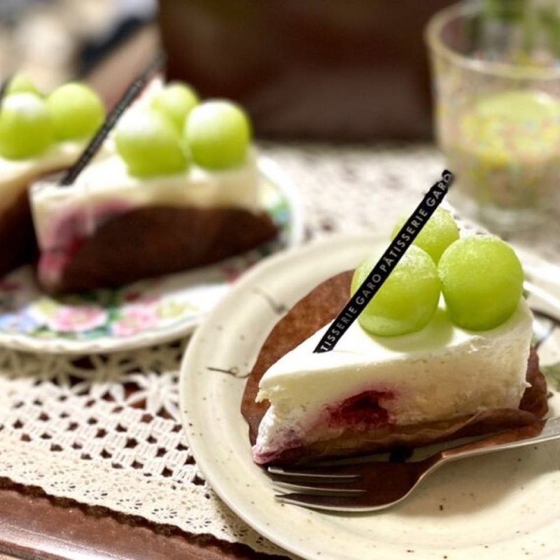 シャインマスカットのレアチーズケーキ(PATISSERIE garo)