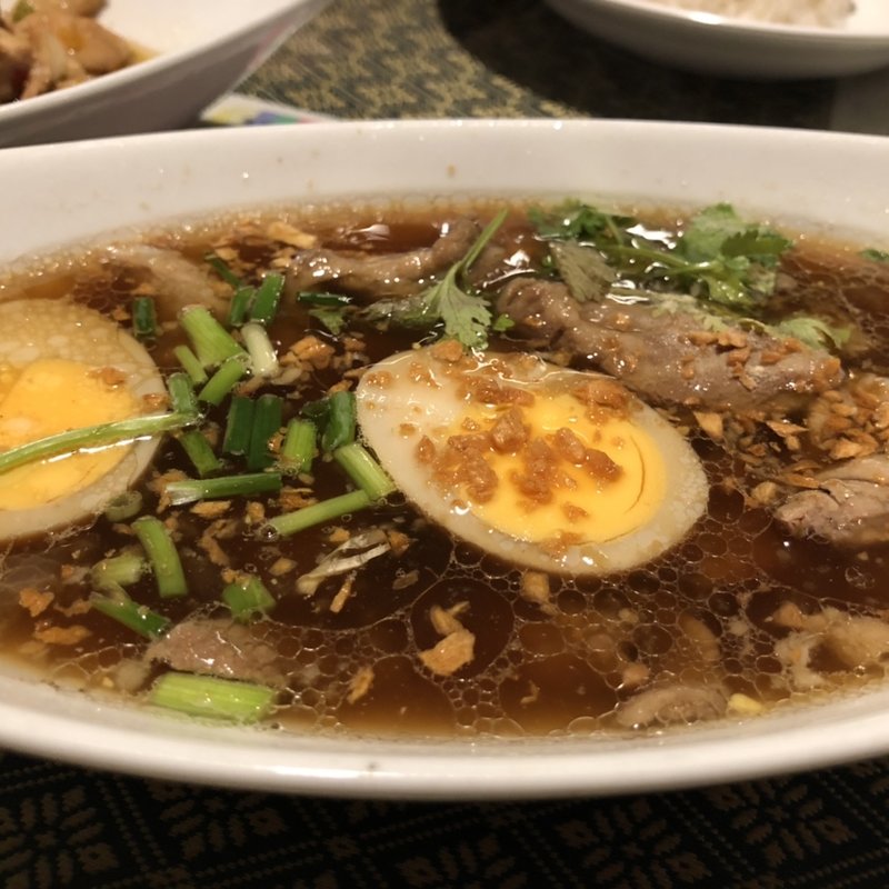 ムーパロー(豚の角煮)(サバイサバイ)