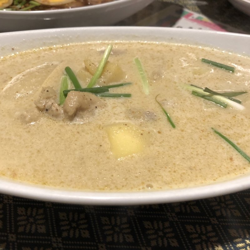 イェローカレー(サバイサバイ)