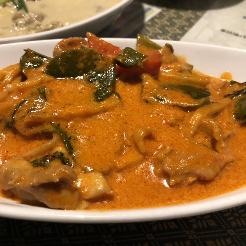 レッドカレー(サバイサバイ)