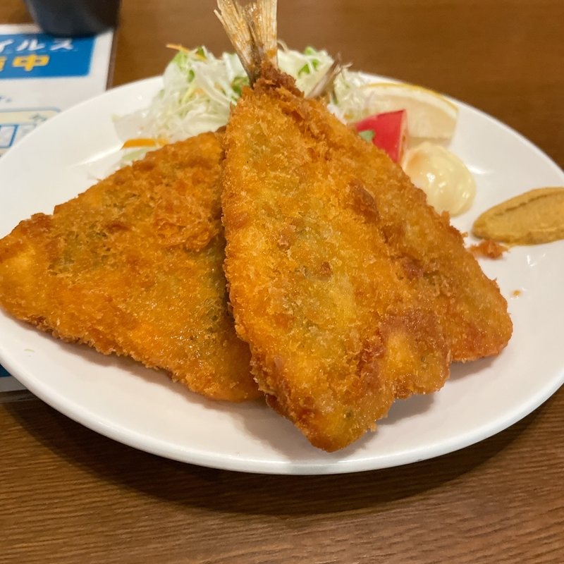 アジフライ(サウナカプセルホテル コア21)