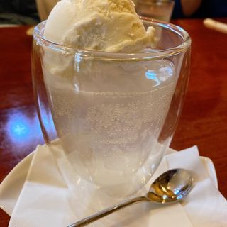 (びすとろ　じゅうぜん )