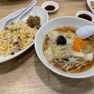 ハーフチャーハン&ハーフサンマーメン(古久家 緑園都市店)
