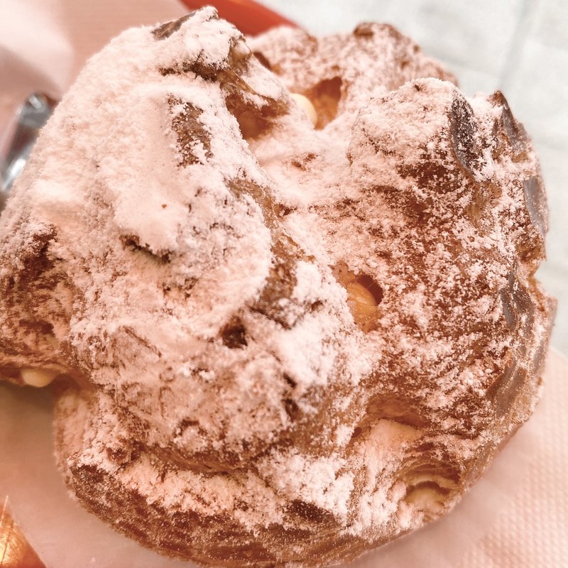 シューアラクレーム(エストローヤル 元町本店)