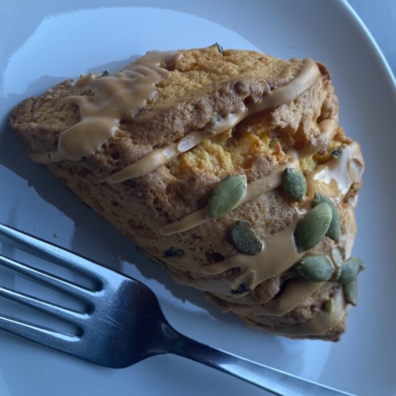 パンプキンスコーン(スターバックスコーヒー くずは美咲店 （STARBUCKS COFFEE）)