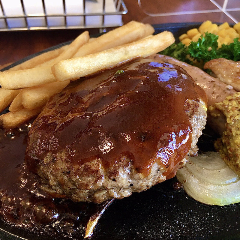 トリプルグリル(ロイヤルホスト 高蔵寺店 )