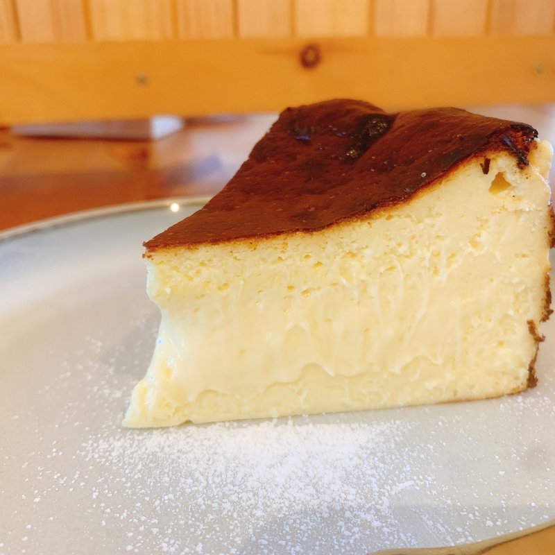 バスクチーズケーキ(Piece by Piece coffee)