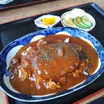 ハンバーグカレー