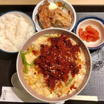 辛麺(博多かわ串・高知餃子 酒場フタマタ 新宿三丁目店)