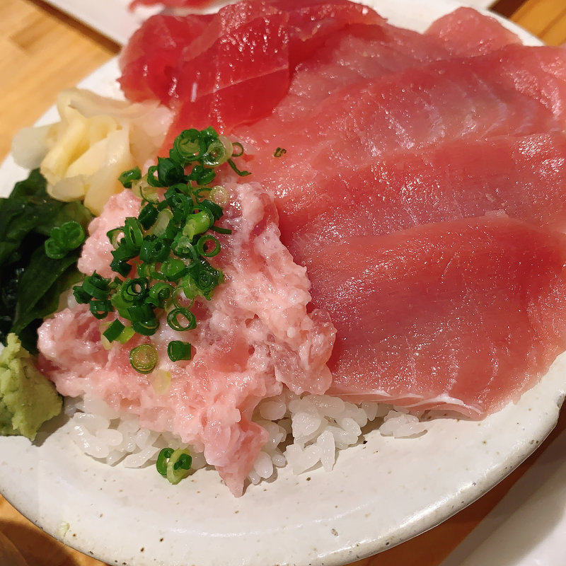 まぐろざんまい丼(ハレの日食堂 )