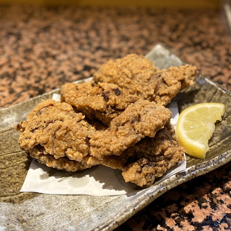 まぐろホホ身の唐揚(嘉文 金山店)