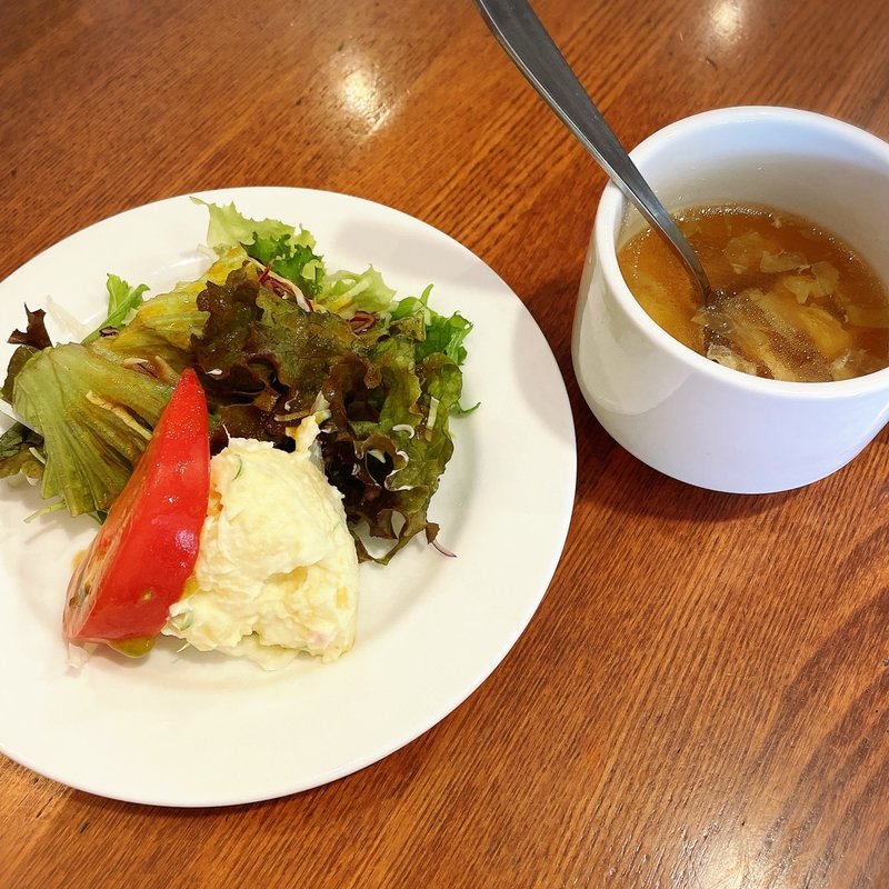 サラダ・スープ(麻布笄軒 中目黒店)